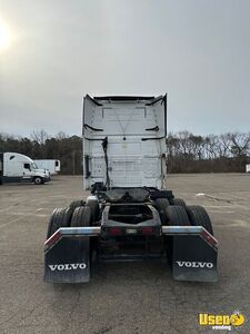 2016 Vnl Volvo Semi Truck 6 New York for Sale