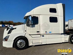 2016 Vnl Volvo Semi Truck 9 New Jersey for Sale