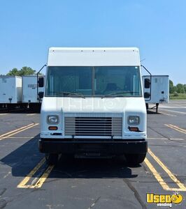 2017 2017 Ford/utilimaster All-purpose Food Truck Cabinets Michigan Gas Engine for Sale