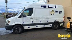 2017 2500 Pet Care / Veterinary Truck Air Conditioning New York Diesel Engine for Sale