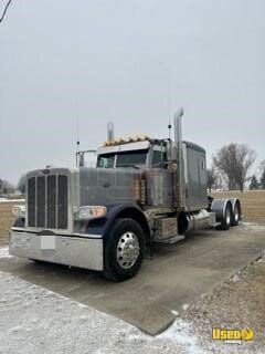 2017 389 Peterbilt Semi Truck Iowa for Sale