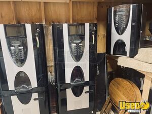 2017 525 Coffee Vending Machine 6 Pennsylvania for Sale