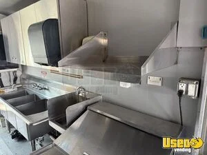 2017 6.8 Ltr V10 All-purpose Food Truck Diamond Plated Aluminum Flooring Washington Gas Engine for Sale