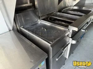 2017 6.8 Ltr V10 All-purpose Food Truck Stainless Steel Wall Covers Washington Gas Engine for Sale