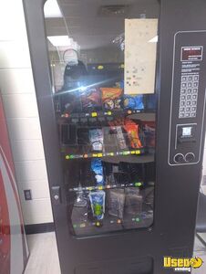 2017 Automatic Products Snack Machine Texas for Sale