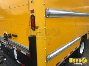 2017 Box Truck 6 Tennessee for Sale