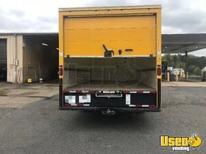 2017 Box Truck 8 Tennessee for Sale