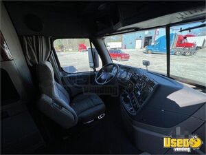 2017 Cascadia Freightliner Semi Truck 11 Florida for Sale