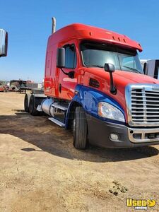 2017 Cascadia Freightliner Semi Truck 2 California for Sale