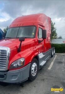 2017 Cascadia Freightliner Semi Truck 2 California for Sale