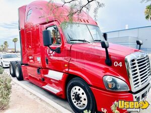 2017 Cascadia Freightliner Semi Truck 2 Nevada for Sale