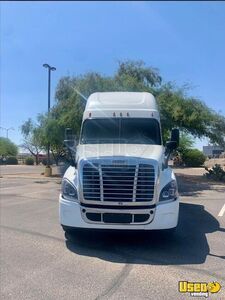 2017 Cascadia Freightliner Semi Truck 3 Arizona for Sale