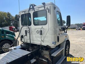 2017 Cascadia Freightliner Semi Truck 3 Georgia for Sale