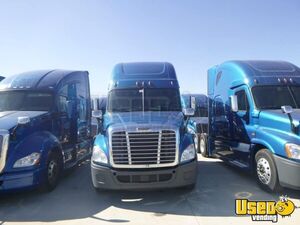 2017 Cascadia Freightliner Semi Truck 3 Michigan for Sale