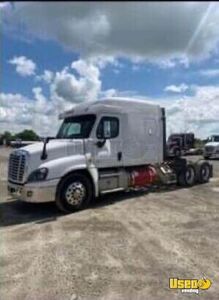 2017 Cascadia Freightliner Semi Truck 3 New York for Sale