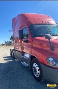 2017 Cascadia Freightliner Semi Truck 5 California for Sale