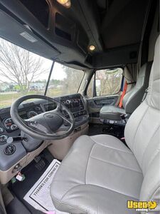 2017 Cascadia Freightliner Semi Truck 6 North Carolina for Sale