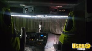 2017 Cascadia Freightliner Semi Truck 7 Washington for Sale