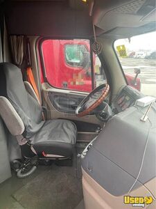 2017 Cascadia Freightliner Semi Truck 8 New York for Sale