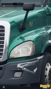 2017 Cascadia Freightliner Semi Truck Bluetooth Washington for Sale