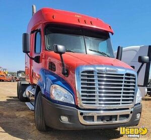 2017 Cascadia Freightliner Semi Truck California for Sale