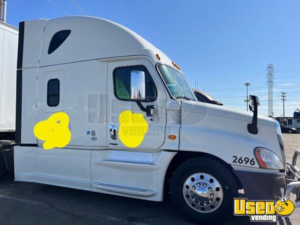 2017 Cascadia Freightliner Semi Truck California for Sale