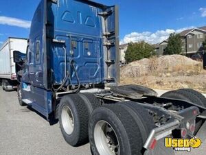 2017 Cascadia Freightliner Semi Truck Freezer Utah for Sale