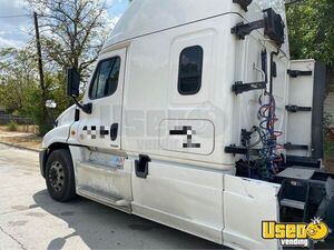 2017 Cascadia Freightliner Semi Truck Fridge Texas for Sale