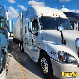 2017 Cascadia Freightliner Semi Truck Illinois for Sale