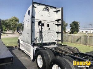 2017 Cascadia Freightliner Semi Truck Microwave Ohio for Sale