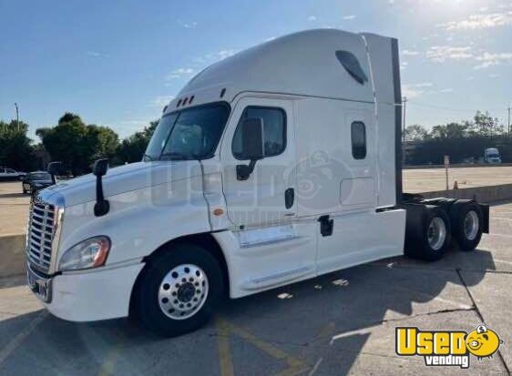 2017 Cascadia Freightliner Semi Truck Ohio for Sale