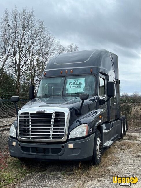 2017 Cascadia Freightliner Semi Truck South Carolina for Sale