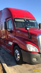 2017 Cascadia Freightliner Semi Truck Texas for Sale