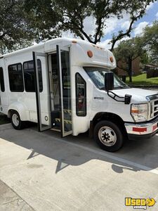 2017 E-350 Ice Cream Truck Texas Gas Engine for Sale