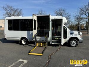 2017 E-450 Eldorado Non-cdl Wheelchair Shuttle Bus Shuttle Bus New York Gas Engine for Sale