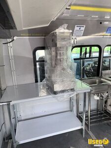 2017 E-450 Ice Cream Truck 33 Texas Gas Engine for Sale