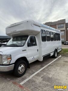 2017 E-450 Ice Cream Truck Concession Window Texas Gas Engine for Sale