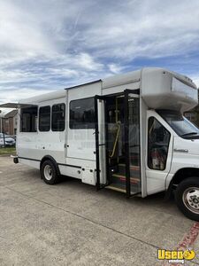 2017 E-450 Ice Cream Truck Fire Extinguisher Texas Gas Engine for Sale