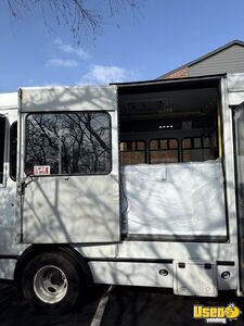 2017 E-450 Ice Cream Truck Work Table Texas Gas Engine for Sale