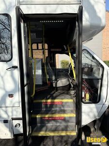 2017 E-450 Ice Cream Truck Work Table Texas Gas Engine for Sale