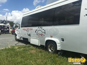 2017 E-450 Mobile Clinic Bathroom Florida Gas Engine for Sale