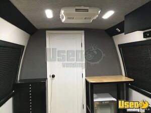 2017 E-450 Mobile Clinic Cash Register Florida Gas Engine for Sale