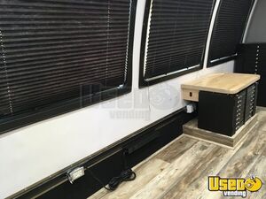 2017 E-450 Mobile Clinic Gray Water Tank Florida Gas Engine for Sale