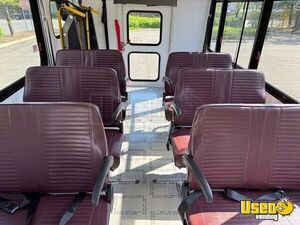 2017 E-450 Non-cdl Wheelchair Shuttle Bus Shuttle Bus Anti-lock Brakes New York Gas Engine for Sale