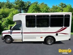 2017 E-450 Non-cdl Wheelchair Shuttle Bus Shuttle Bus Backup Camera New York Gas Engine for Sale