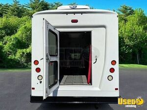 2017 E-450 Non-cdl Wheelchair Shuttle Bus Shuttle Bus Exterior Lighting New York Gas Engine for Sale