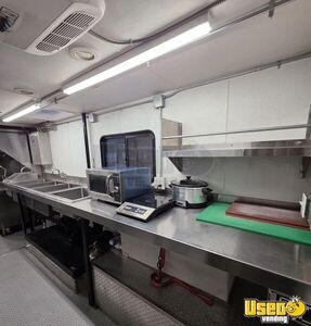 2017 E-series Winnebago Chassis All-purpose Food Truck Refrigerator Washington Gas Engine for Sale