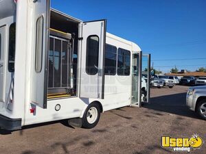 2017 E350 Super Duty Cutaway Shuttle Bus Air Conditioning Arizona Gas Engine for Sale
