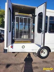2017 E350 Super Duty Cutaway Shuttle Bus Transmission - Automatic Arizona Gas Engine for Sale
