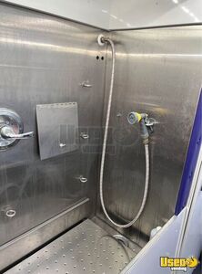 2017 E450 Pet Grooming Truck Pet Care / Veterinary Truck 10 Texas Gas Engine for Sale
